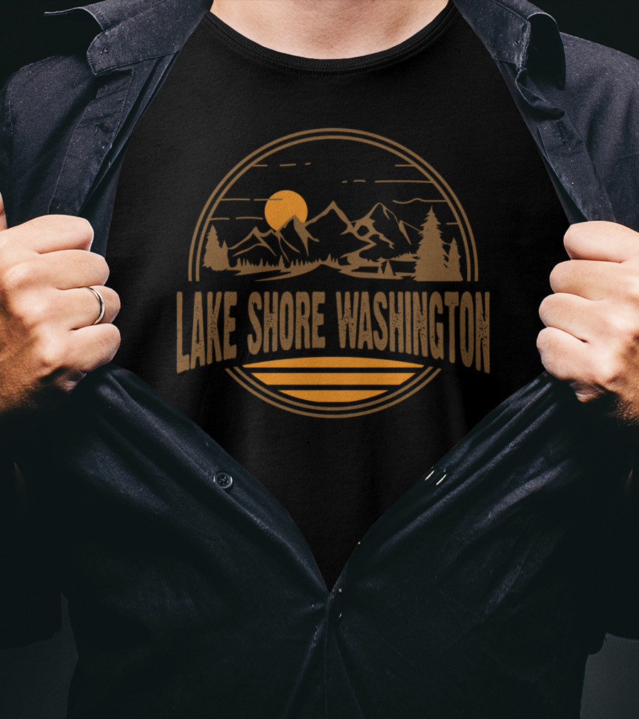 Lake Shore Washington Vintage Mountain Sunset Scene T-Shirt