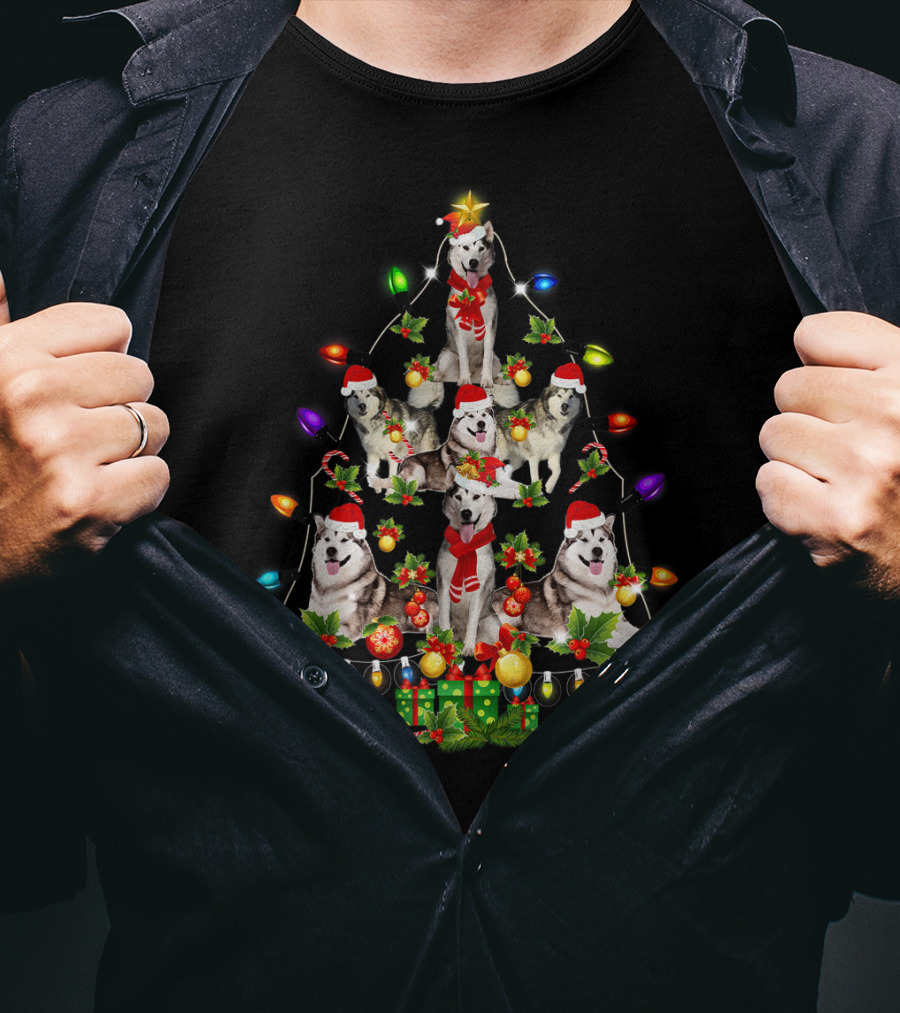 Alaskan Malamute Christmas Tree With Funny Dogs And Festive Lights T-Shirt