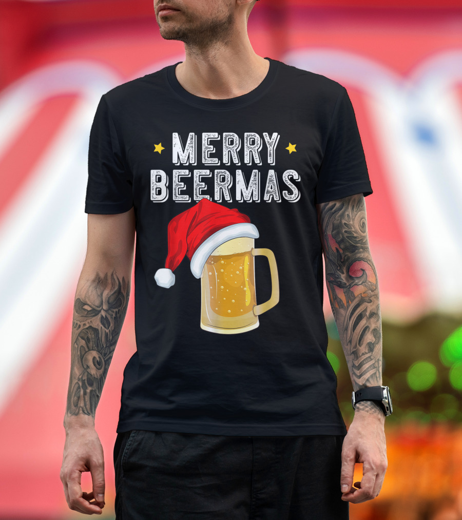 Merry Beermas Christmas Beer Santa Hat Beer Mug T-Shirt