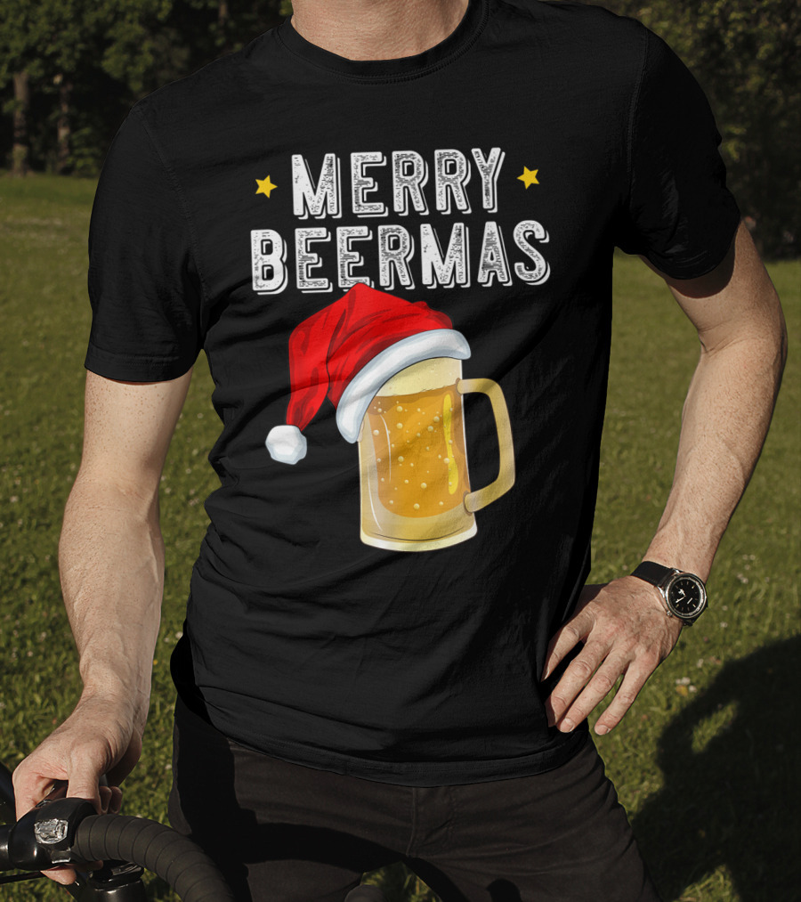 Merry Beermas Christmas Beer Santa Hat Beer Mug T-Shirt