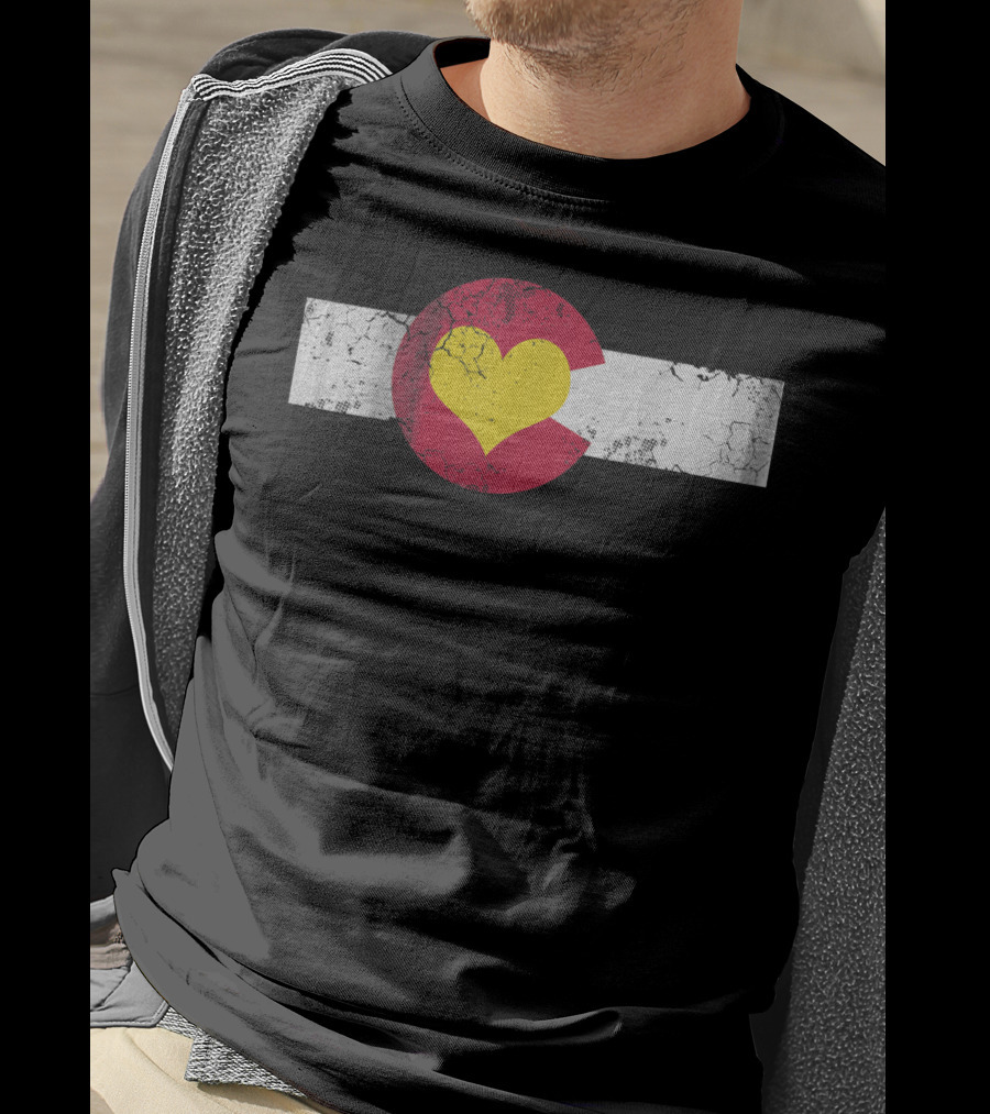 Colorado State Flag Heart Distressed T-Shirt