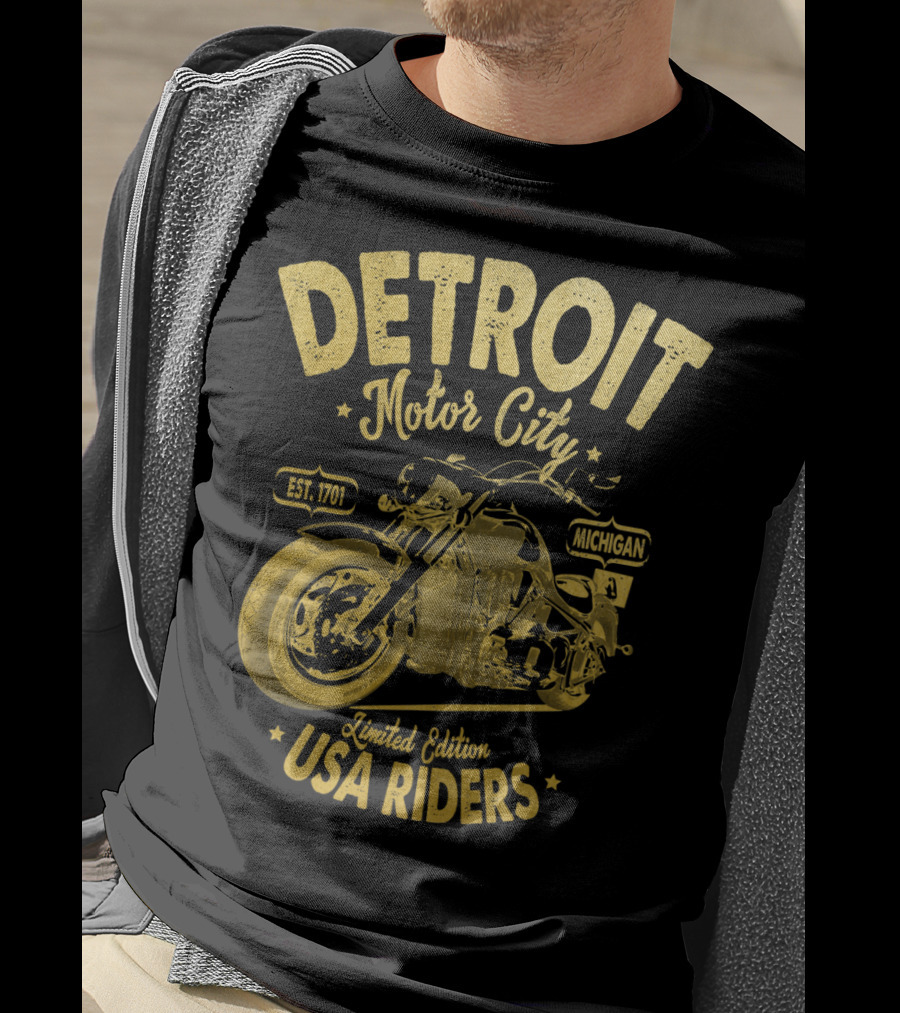 Detroit Motor City Michigan Est. 1701 USA Riders Gold Vintage T-Shirt