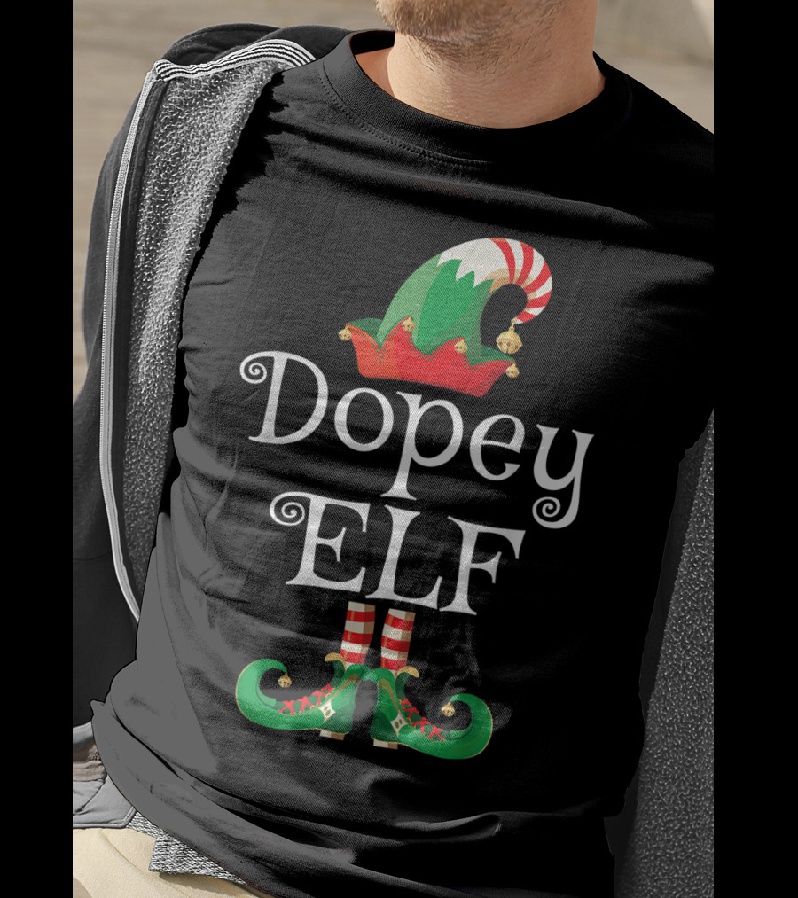 Dopey Elf Christmas Hat And Shoes T-Shirt