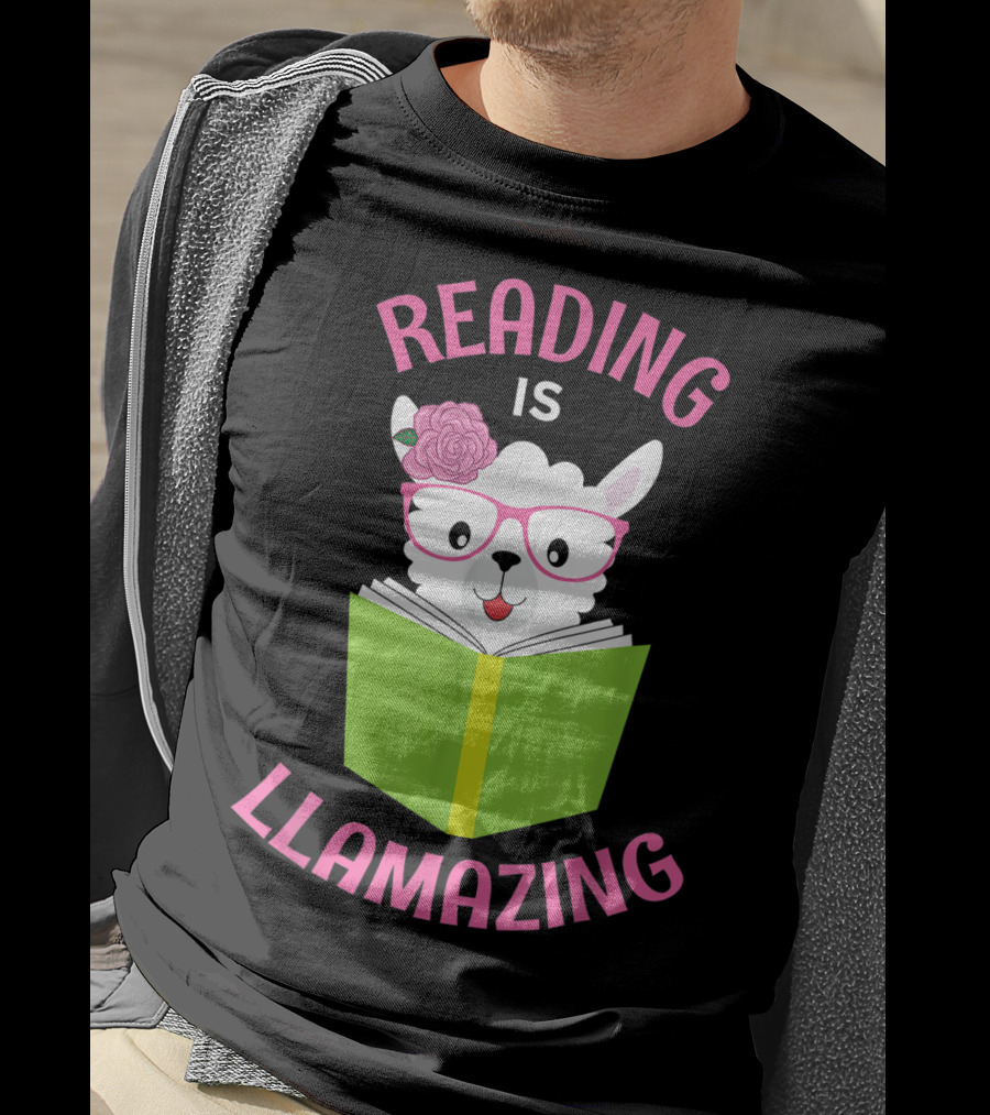 Reading Is Llamazing Funny Llama Librarian Read T-Shirt