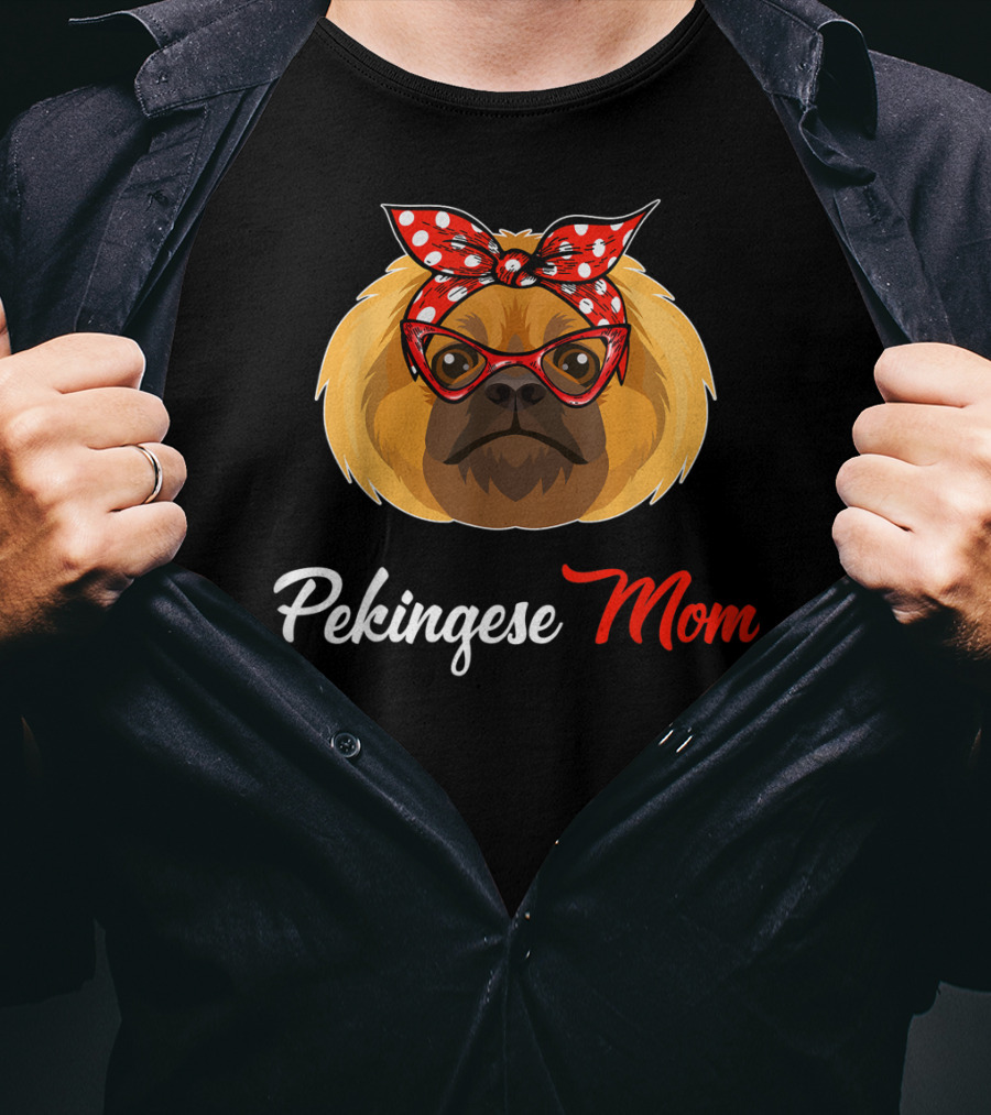 Pekingese Mom With Bandana And Glasses T-Shirt