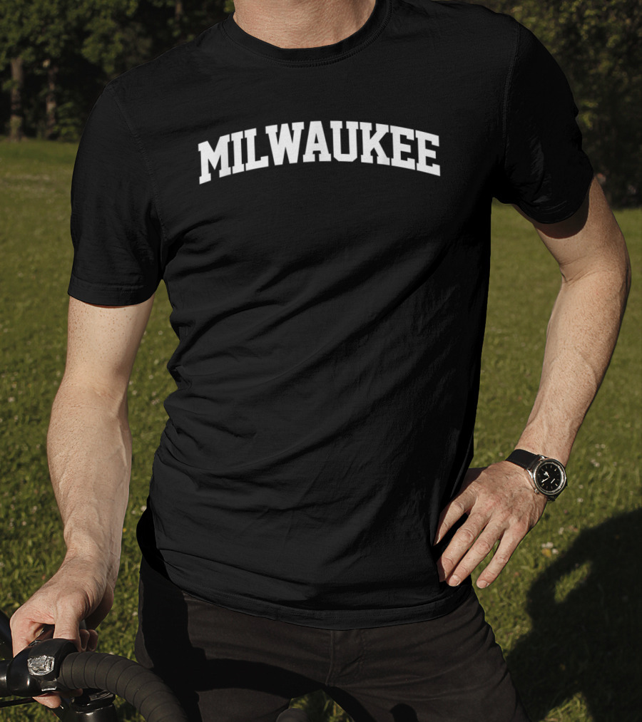 Milwaukee Arch Vintage Sports Team T-Shirt