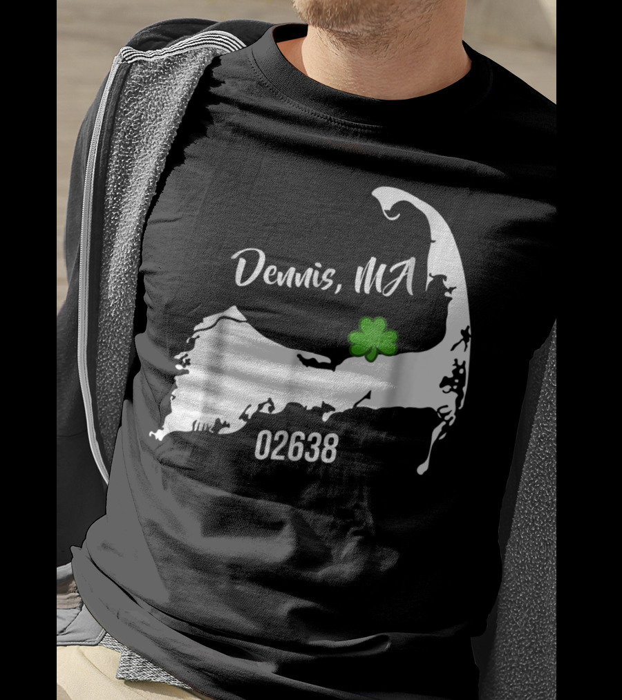 Dennis MA 02638 Cape Cod Shamrock Summer Map T-Shirt