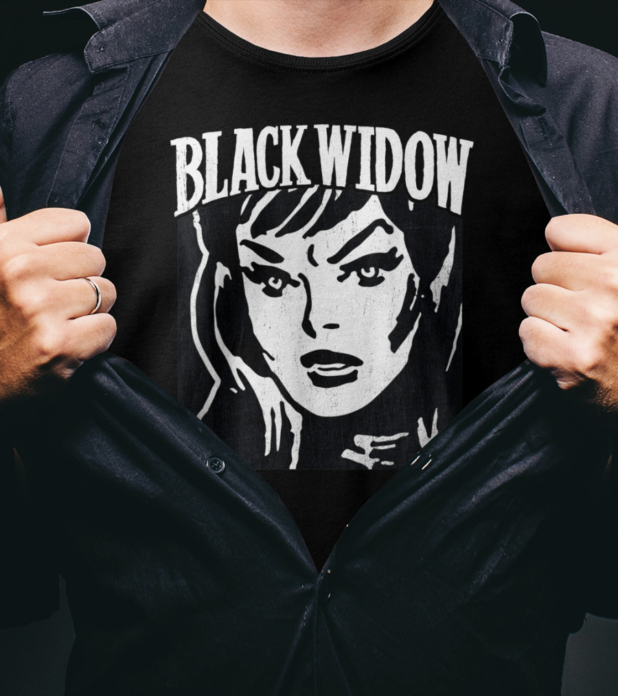 BLACK WIDOW Classic Marvel Comic Closeup T-Shirt
