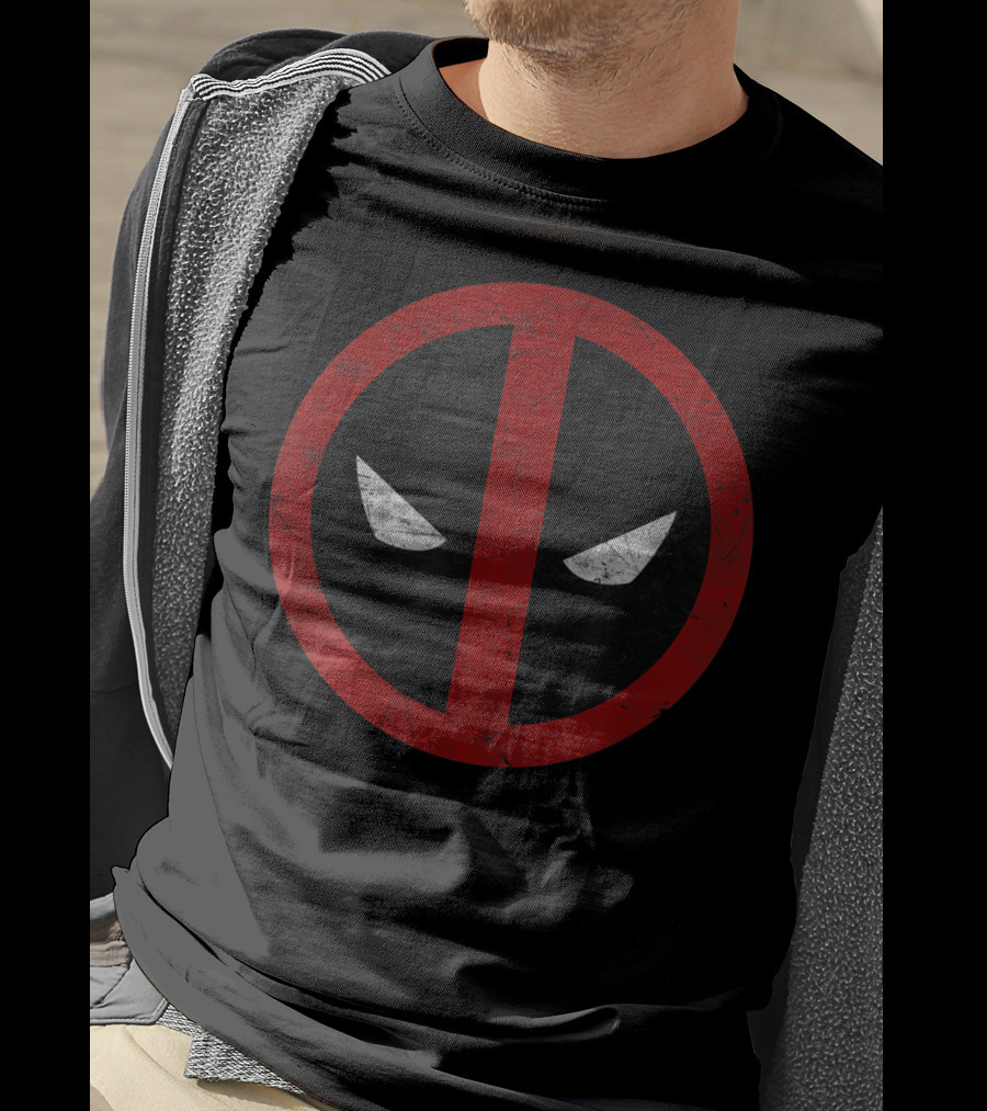Marvel Deadpool Iconic Mask Emblem T-Shirt