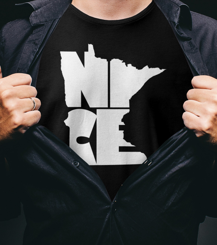 Minnesota Nice Map Outline T-Shirt