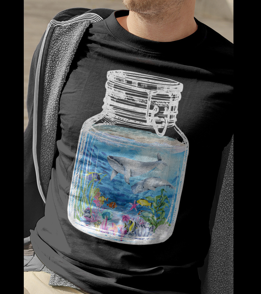 Underwater Terrarium Ocean Fish Whales In Glass Jar T-Shirt