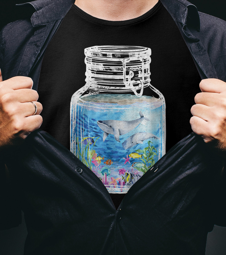 Underwater Terrarium Ocean Fish Whales In Glass Jar T-Shirt