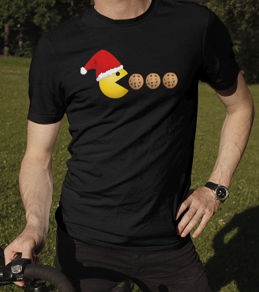 Funny Christmas Santa Pac-Man Cookies Classic Video Game T-Shirt