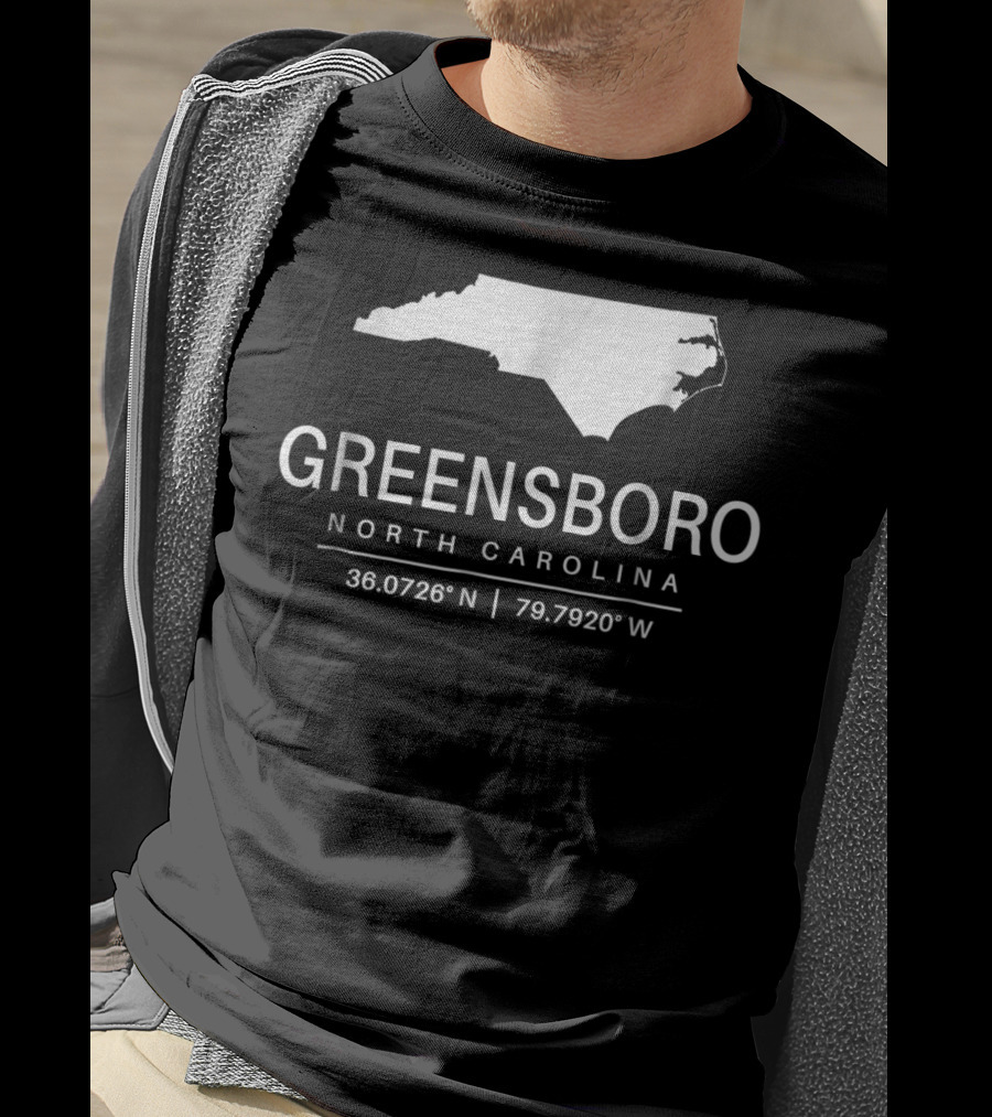 Greensboro North Carolina 36.0726°N 79.7920°W Classic NC Map T-Shirt