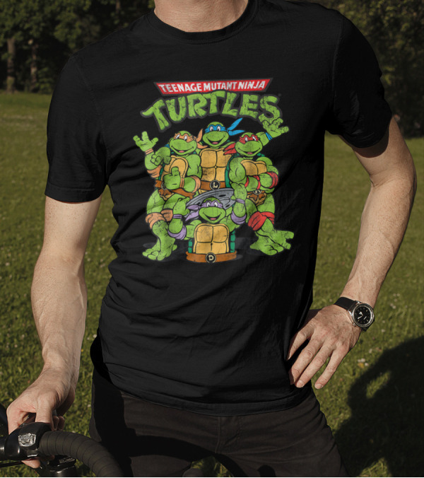 Teenage Mutant Ninja Turtles Classic Group Pose T-Shirt