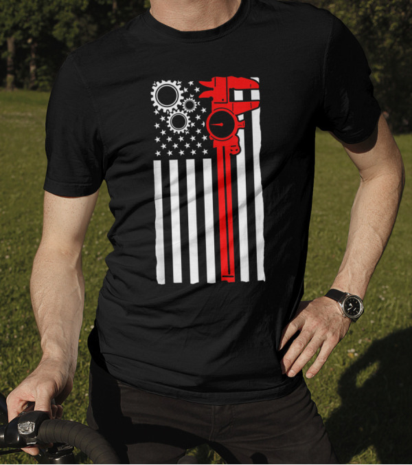USA Flag Machinist Tools CNC Machine Operator Gears T-Shirt