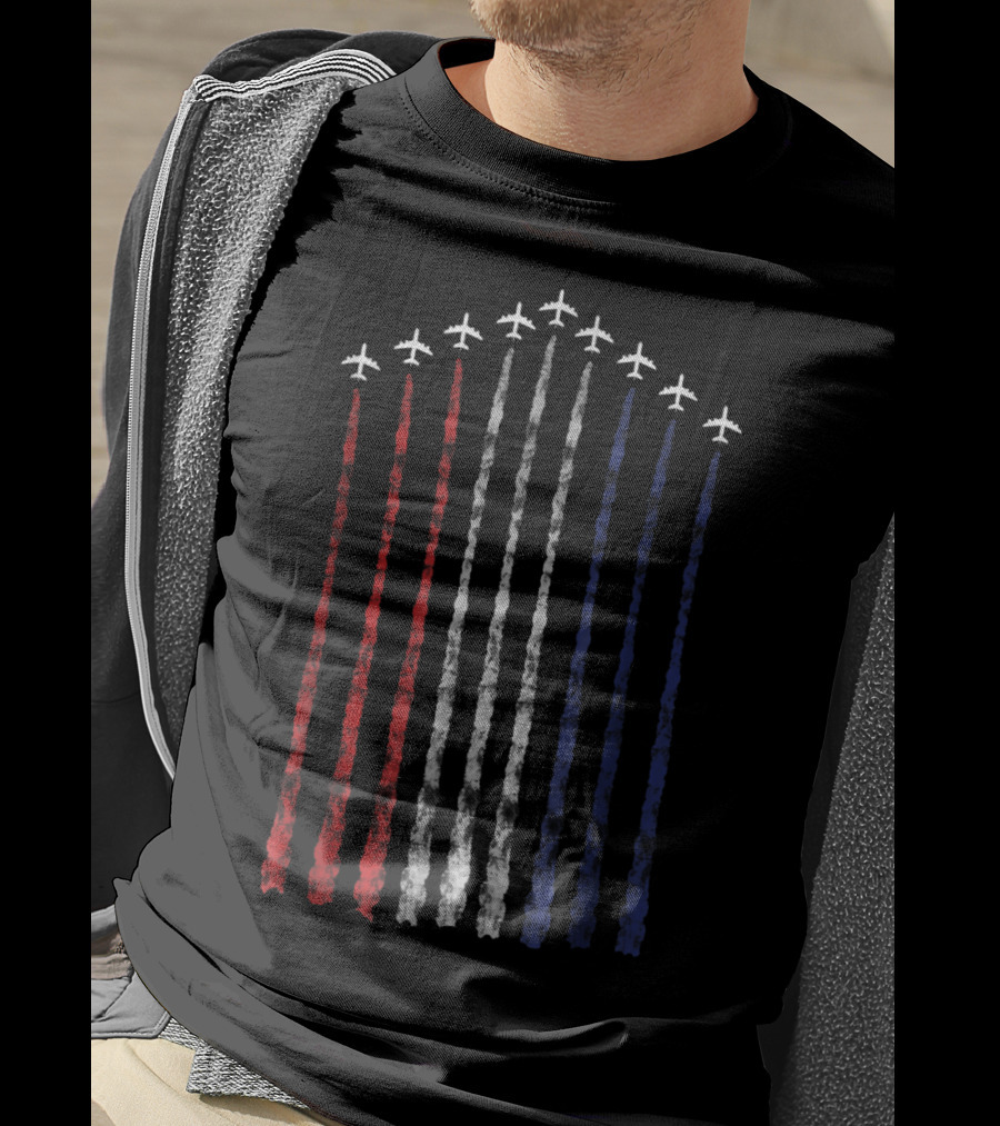 American Flag Fighter Jets Contrails USA Red White Blue T-Shirt