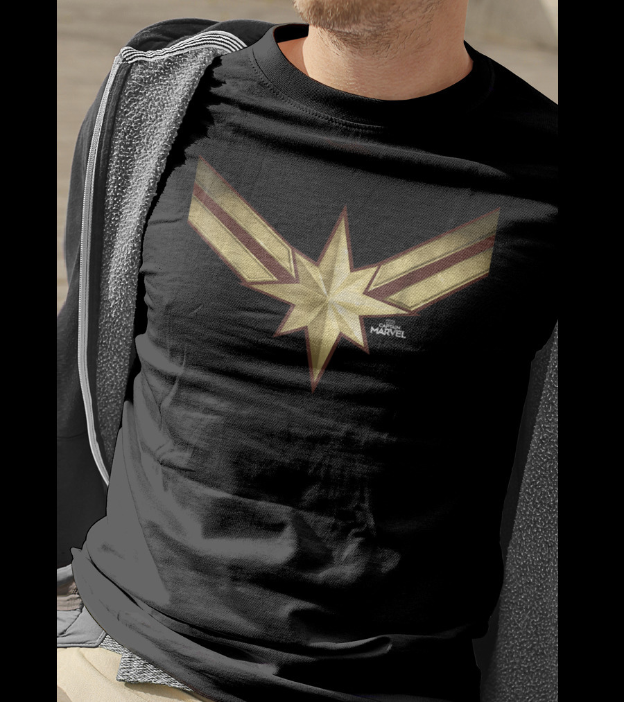 Captain Marvel Star Emblem Gleaming Gold T-Shirt
