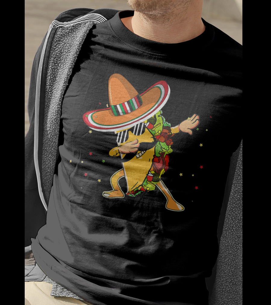 Cinco De Mayo Dabbing Taco With Sombrero Mexico Latino T-Shirt