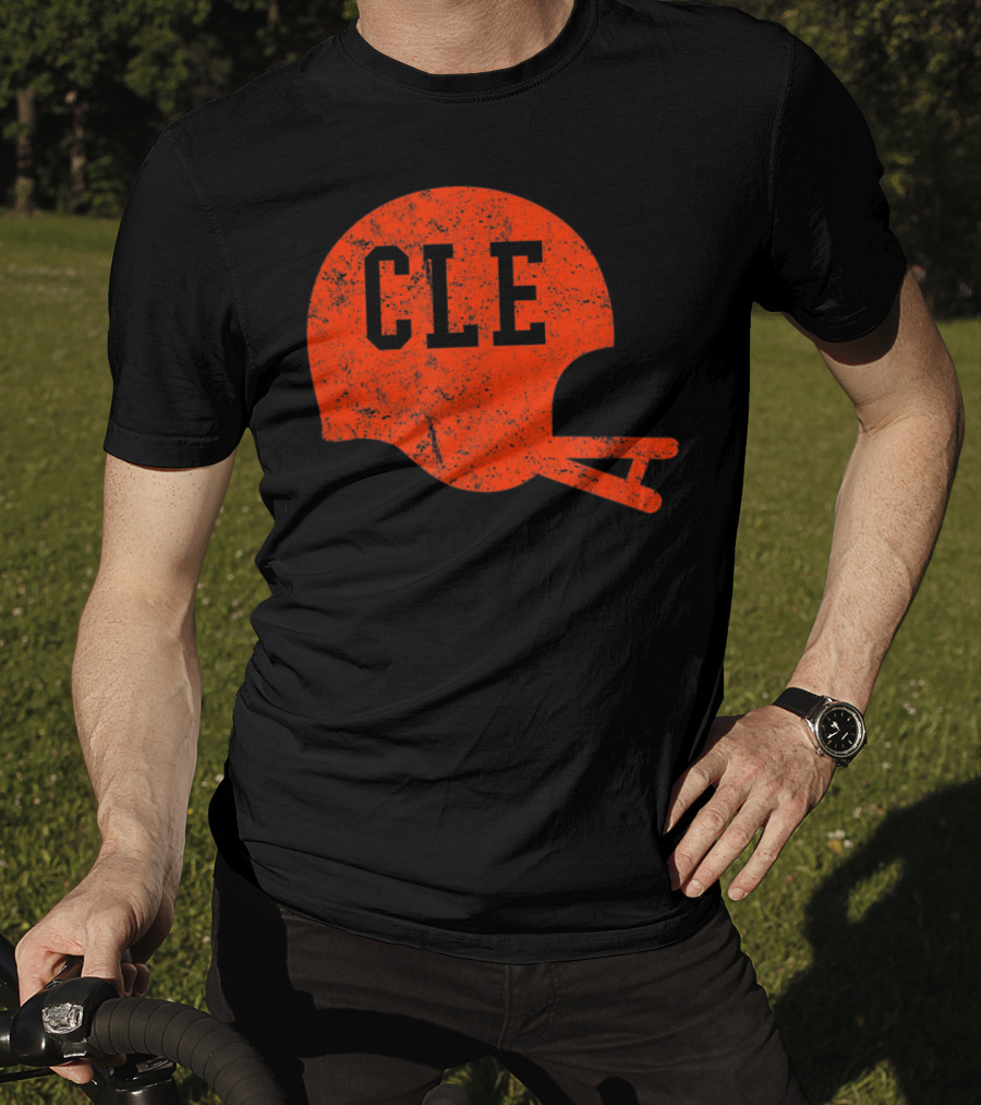 Cleveland Ohio Football CLE Vintage Helmet T-Shirt