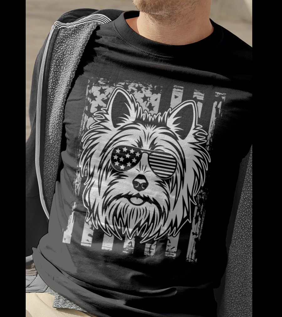 Vintage US Flag Sunglasses Yorkshire Terrier Face On Black Grunge Flag Background T-Shirt