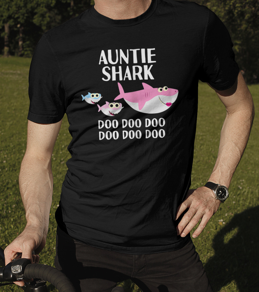 Auntie Shark Doo Doo Mother's Day Catchy Family Fun T-Shirt