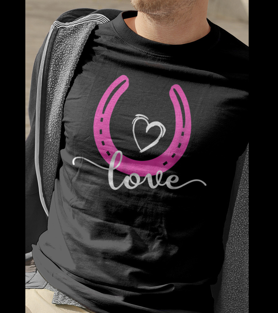 Love Horseshoe Heart Pink Cute Horse T-Shirt
