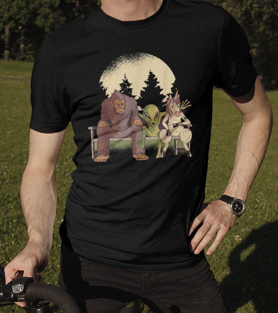 Creatures Monkey Alien Horse Forest Bench Scene T-Shirt
