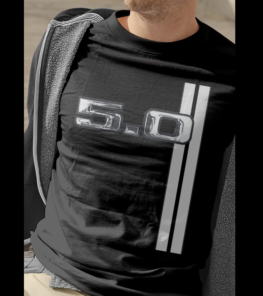 5.0 Racing Stripe Classic Car T-Shirt