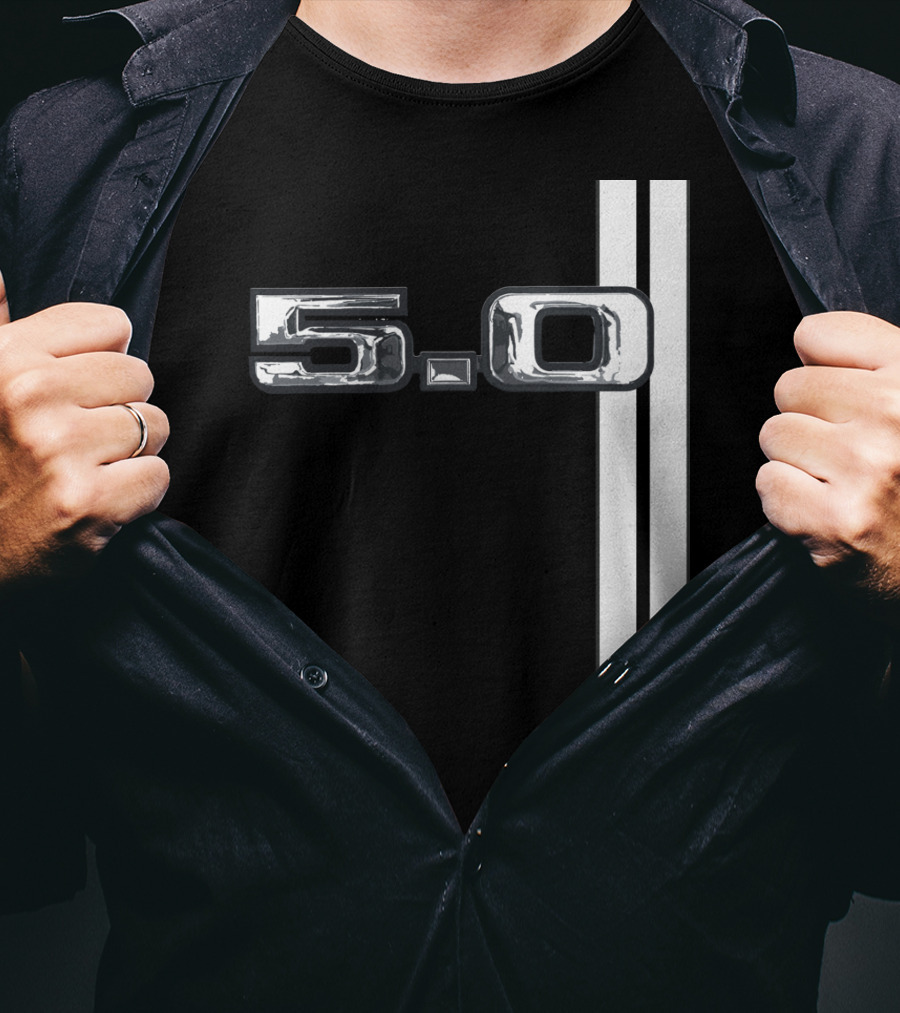 5.0 Racing Stripe Classic Car T-Shirt
