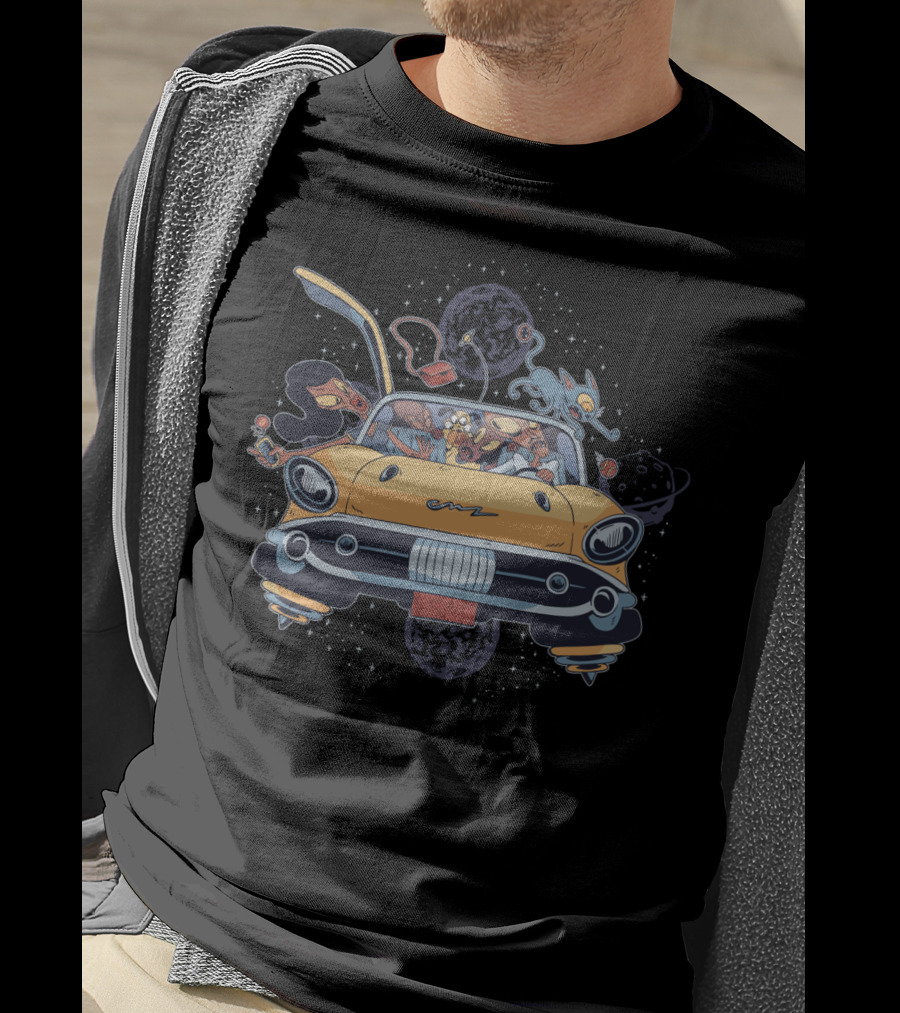 90s Alien Head Extraterrestrial Family In Classic Car With Space Creatures T-Shirt