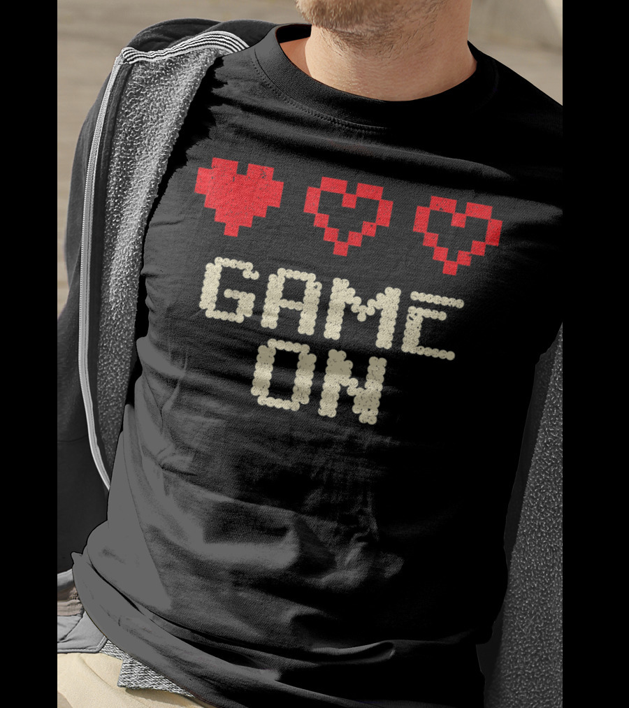 Game On Arcade Classic Gaming 3 Hearts Life Bar T-Shirt