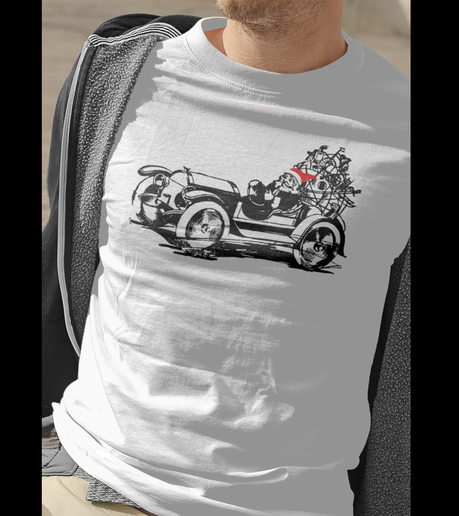 Santa Driving Vintage Car With Christmas Tree Load T-Shirt