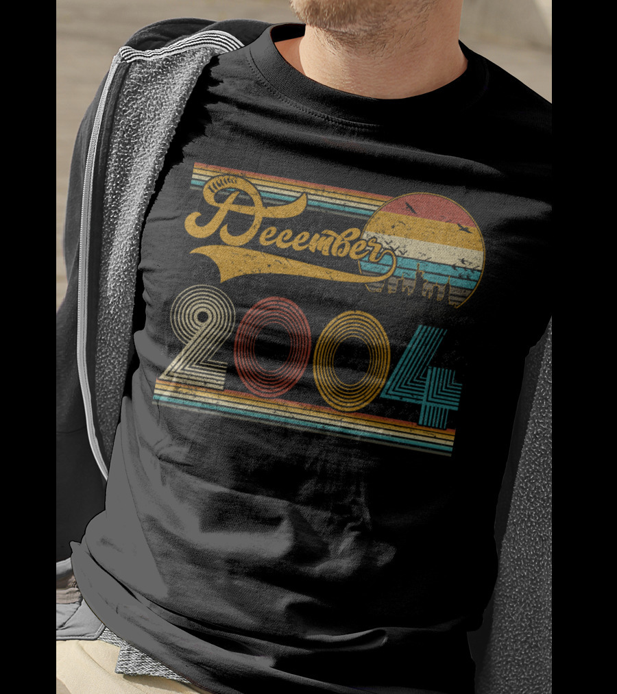 Vintage December 2004 Retro Sunset T-Shirt