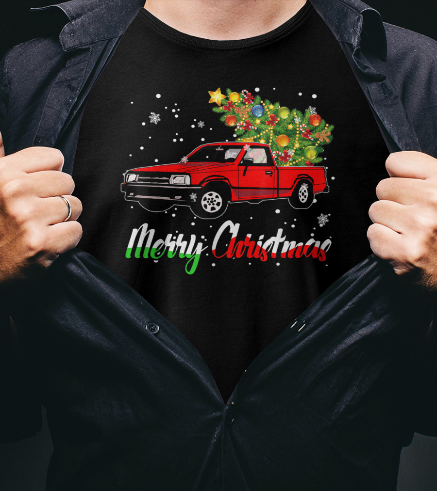 Merry Christmas Classic Old Red Truck With Christmas Tree And Snowflakes T-Shirt