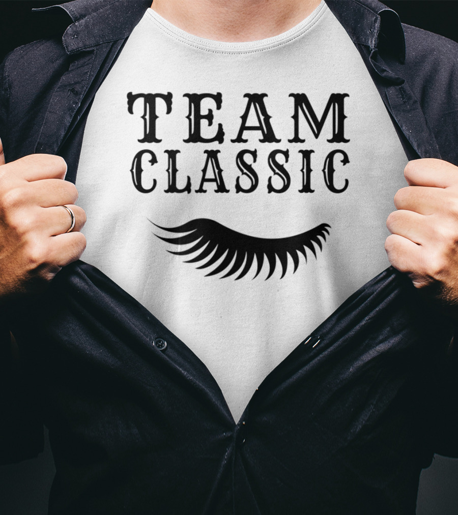 Team Classic Lash Extension Classic Lashes Tech T-Shirt