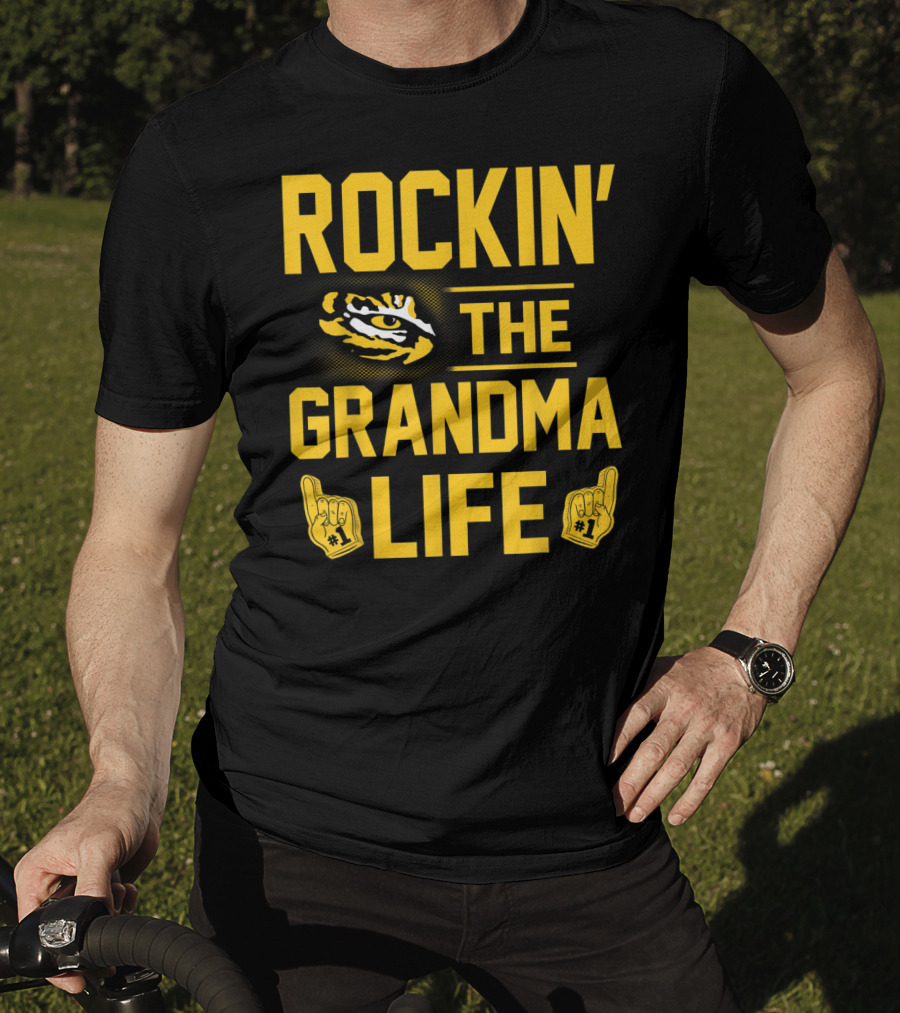 Rockin' The Grandma Life LSU Tigers Alumni Fan Geaux T-Shirt