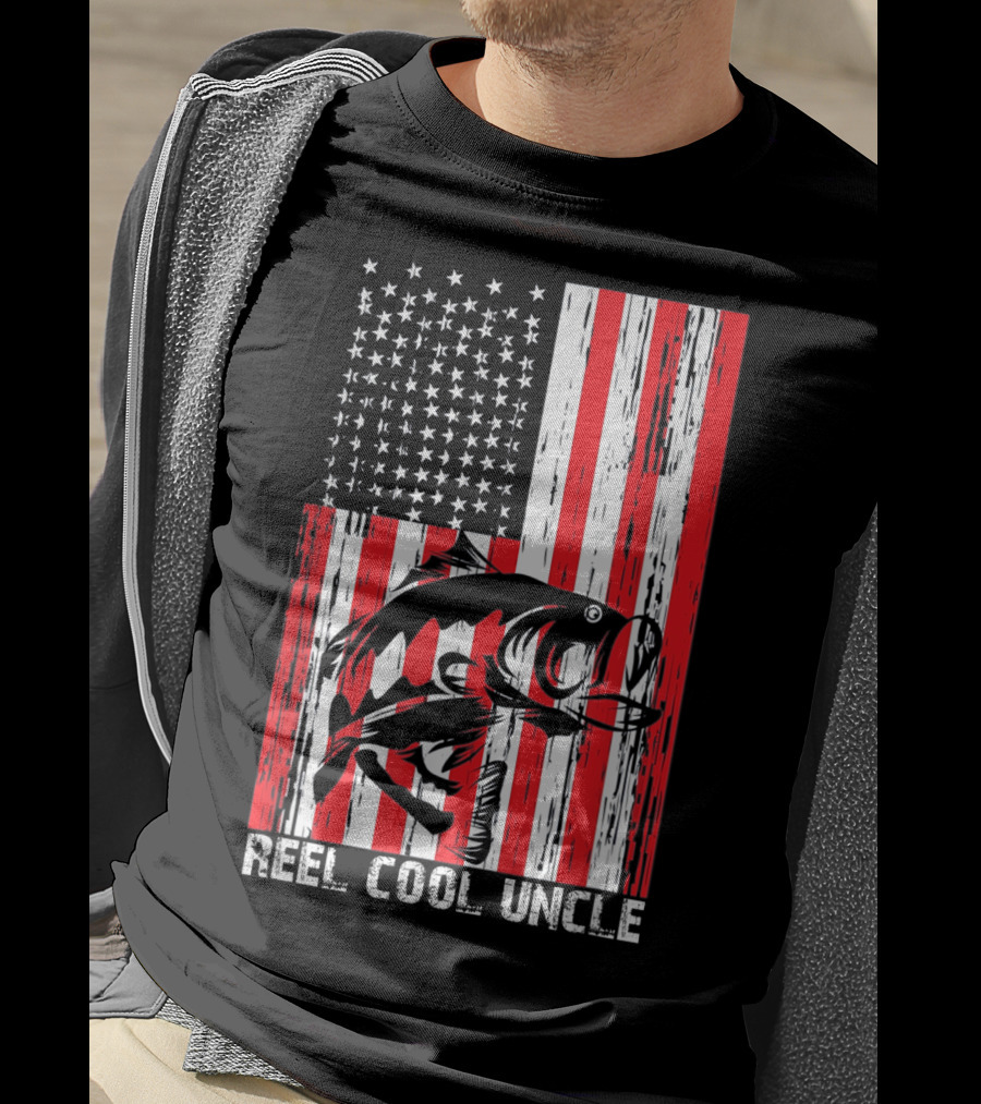 Reel Cool Uncle Vintage Fisherman American Flag T-Shirt