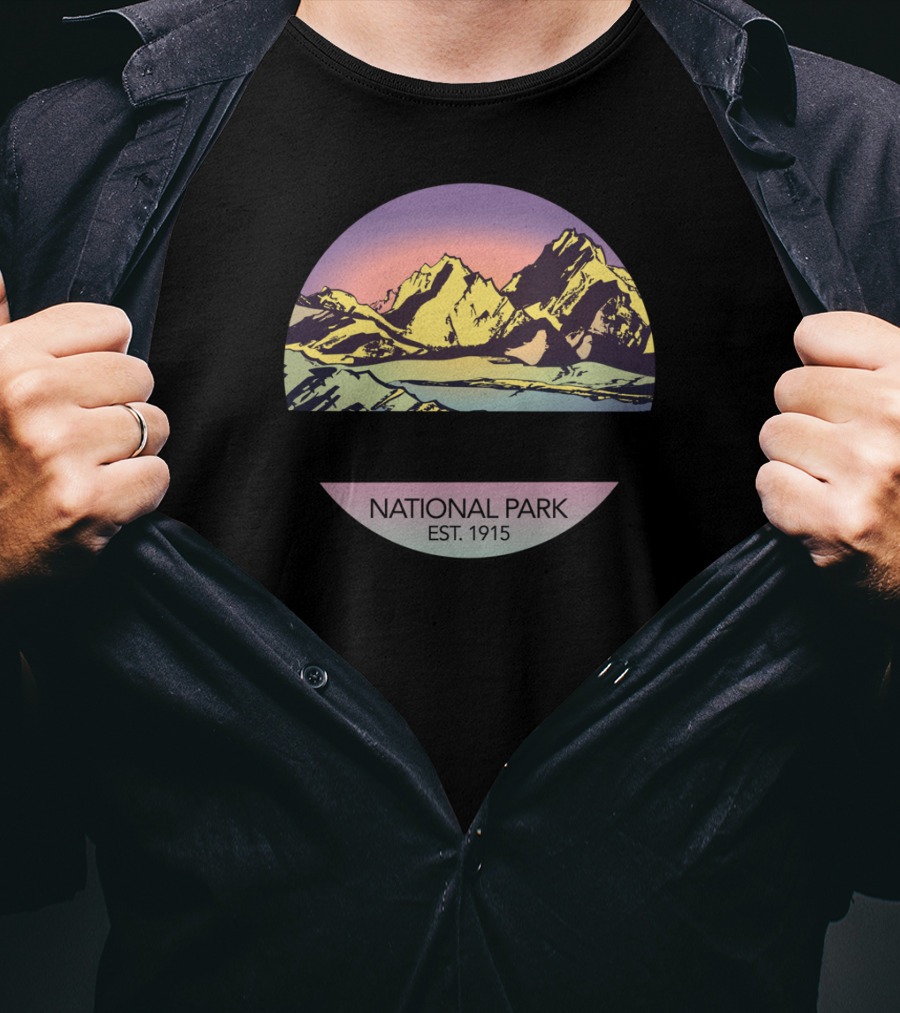 Rocky Mountain National Park Est. 1915 Retro Vintage Rocky Mountain T-Shirt