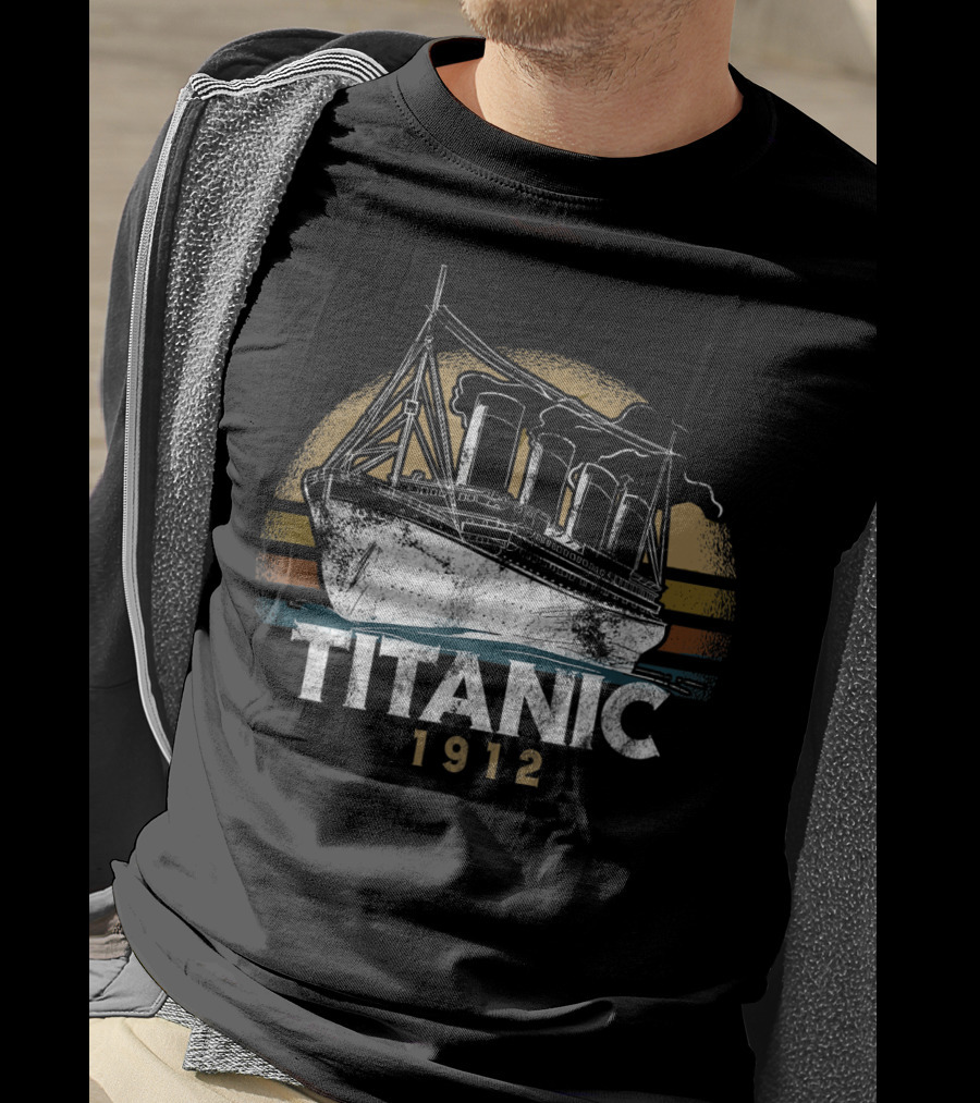 Titanic 1912 Vintage Ocean Liner Retro T-Shirt