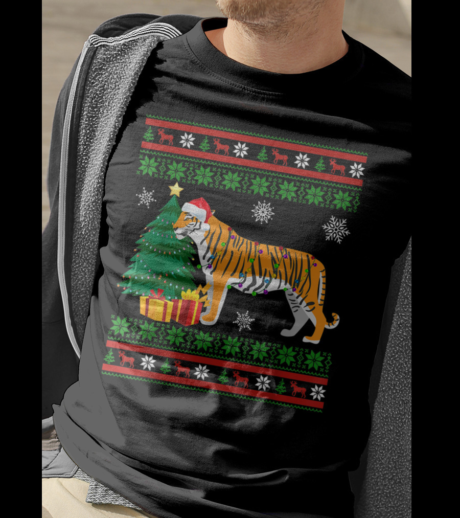 Tiger With Santa Hat And Christmas Tree Holiday Pattern Snowflakes And Reindeer T-Shirt