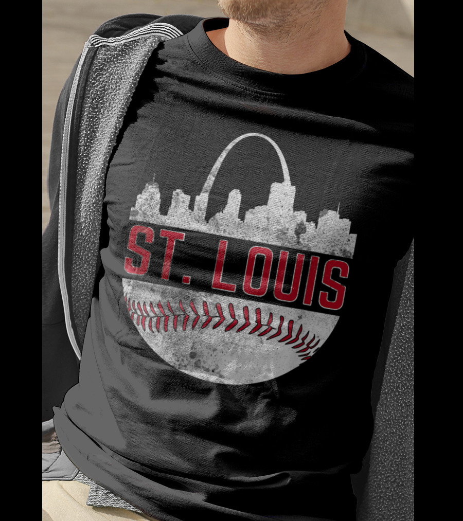 St. Louis Vintage Skyline Baseball Fan T-Shirt