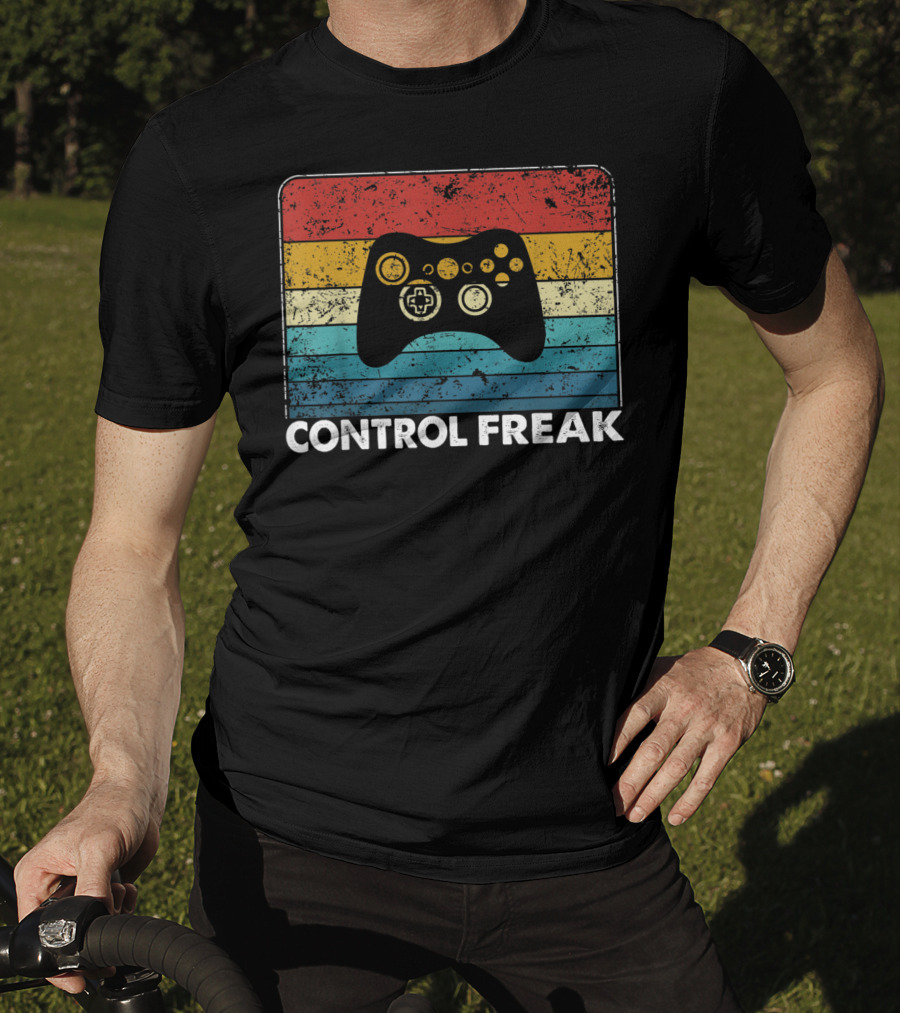 Control Freak Vintage Video Game Controller Retro Stripes T-Shirt