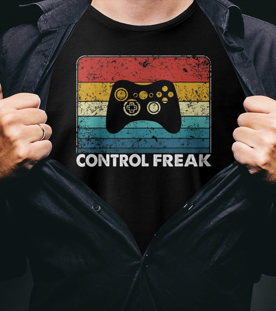Control Freak Vintage Video Game Controller Retro Stripes T-Shirt