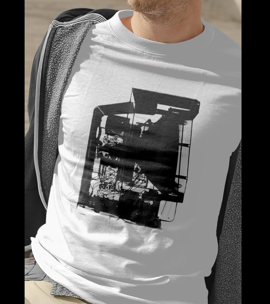 Xray Vectrex Console Inside View T-Shirt