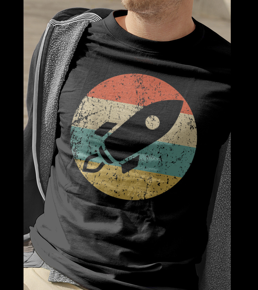 Astronau Vintage Space Ship Retro Rocket Stripes T-Shirt