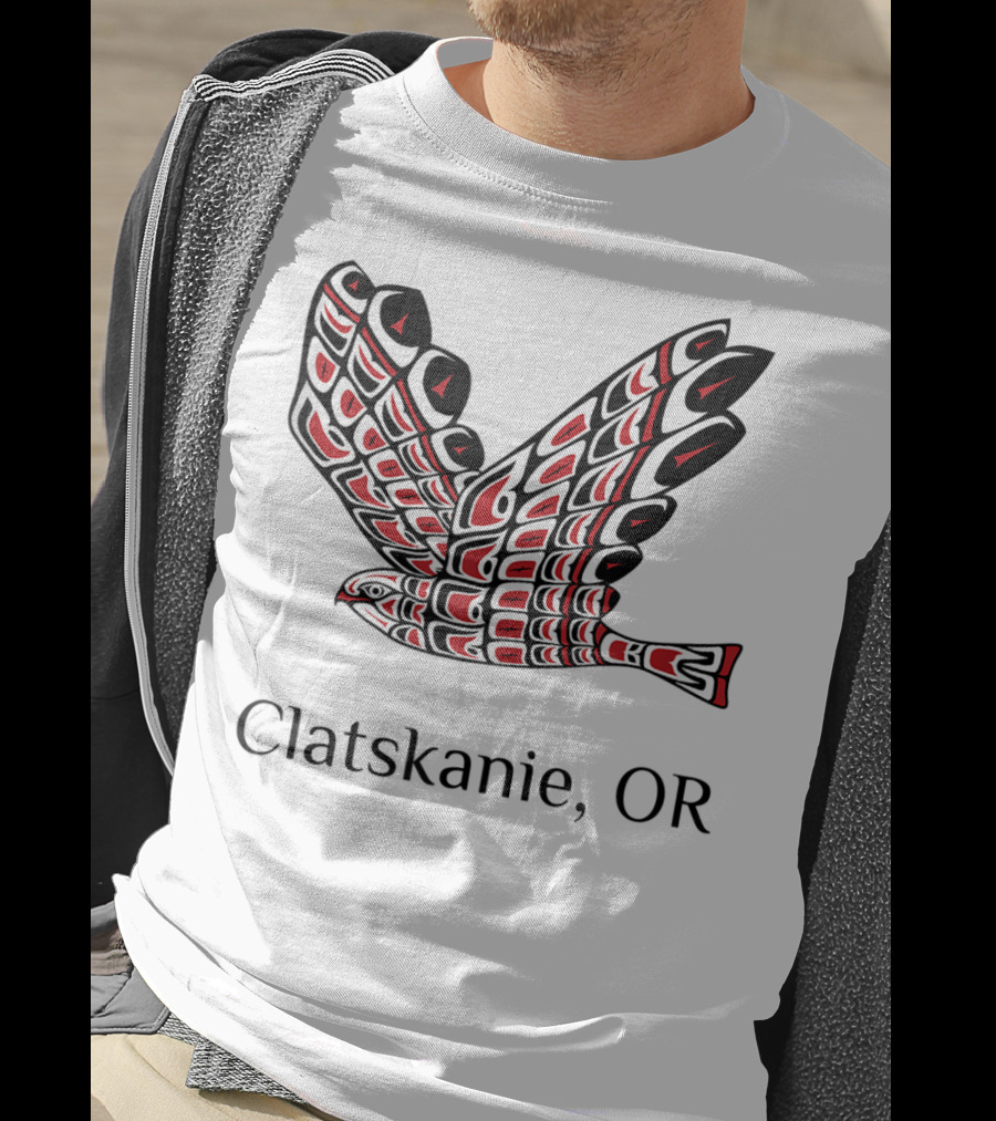 Clatskanie OR Red Tail Hawk Native T-Shirt