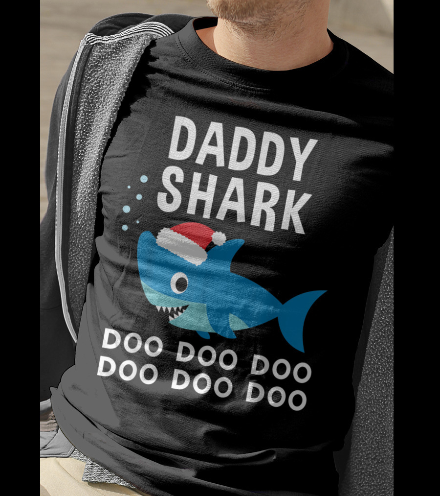 Daddy Shark Doo Doo Doo Doo Christmas T-Shirt
