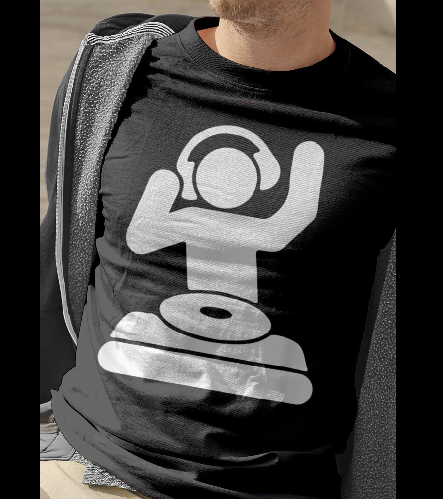Dj Vinyl Turntable Music Mixer Headphones T-Shirt