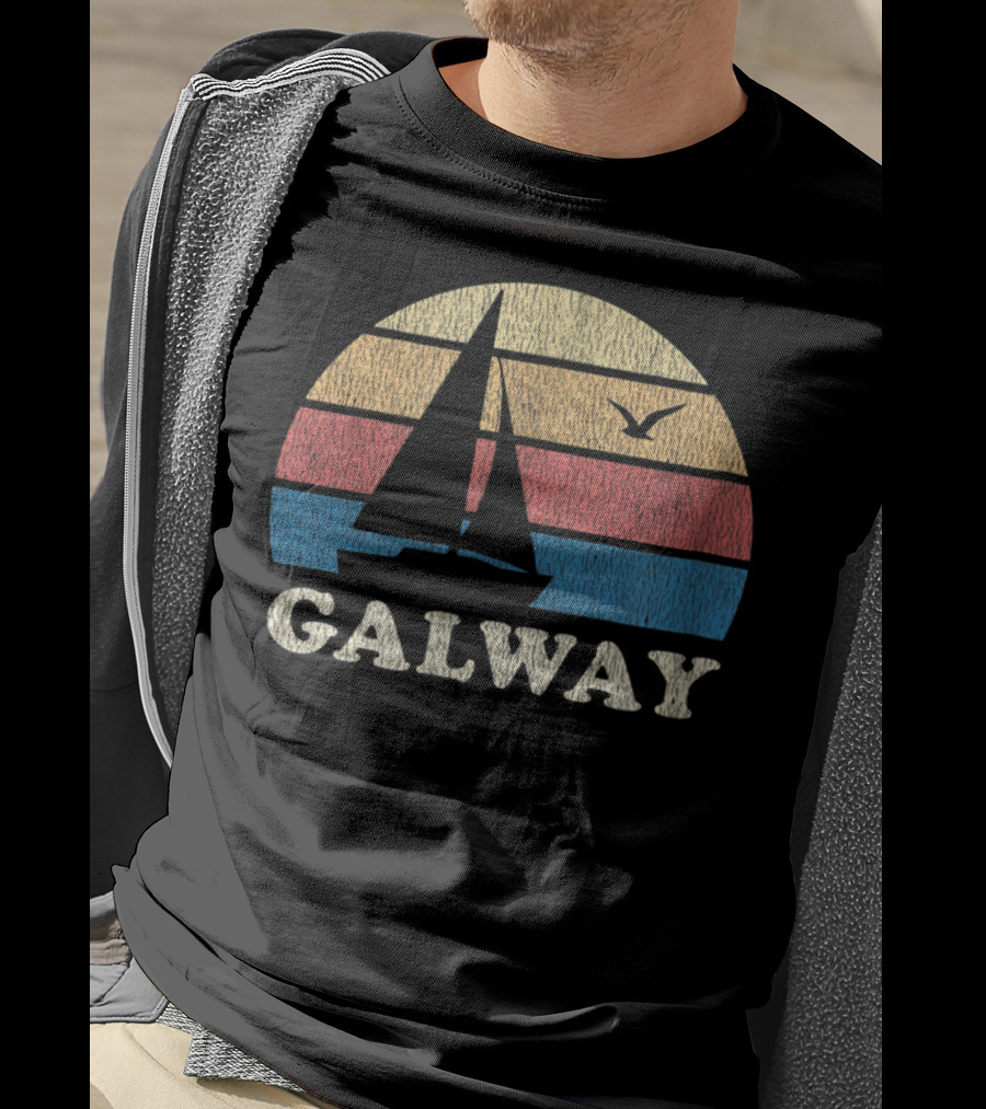 Galway Vintage Sailboat 70s Sunset With Seagull T-Shirt